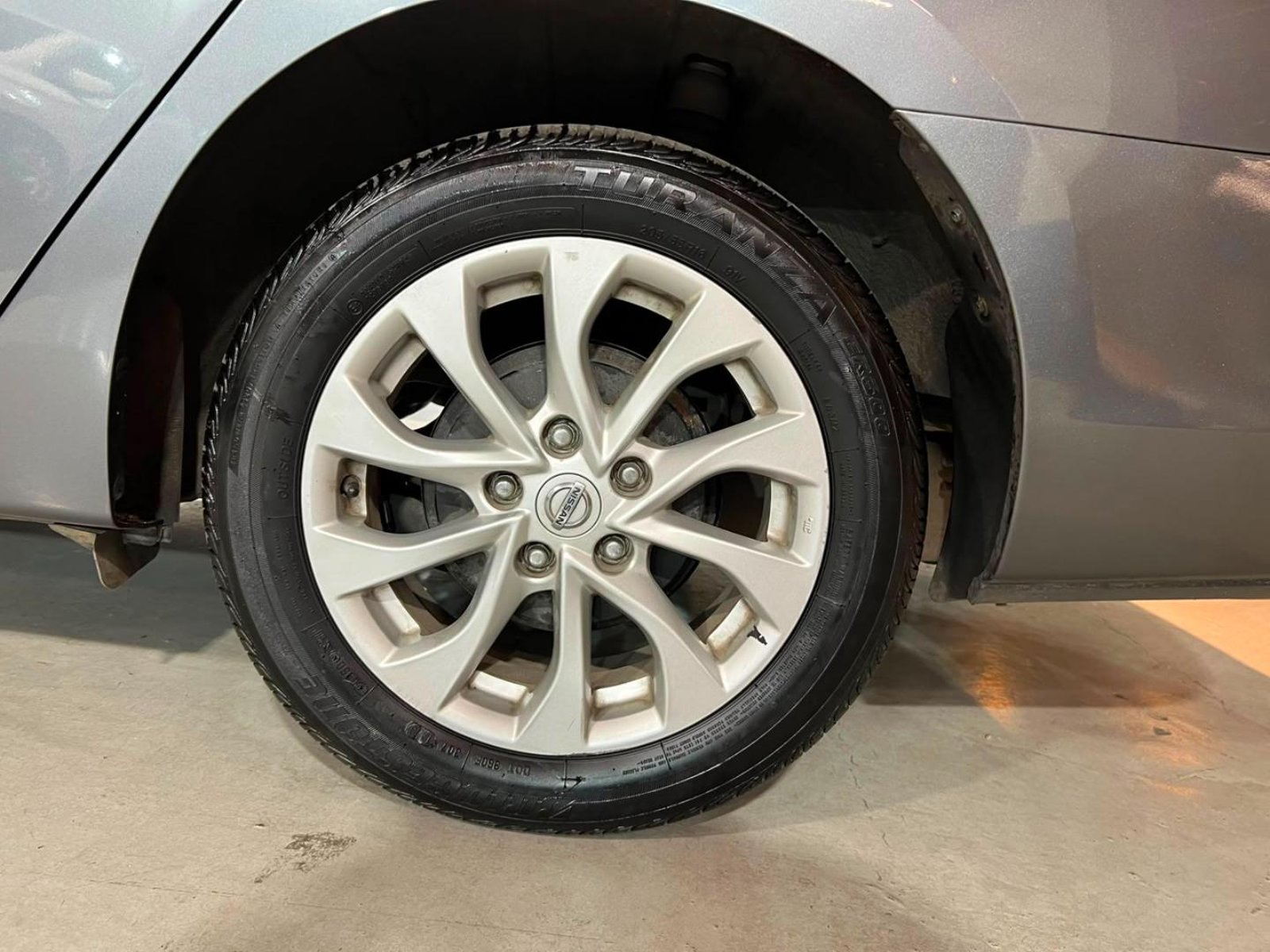 Nissan SENTRA SENSE 1.8 MT 2019 - Imagen 8 de 19