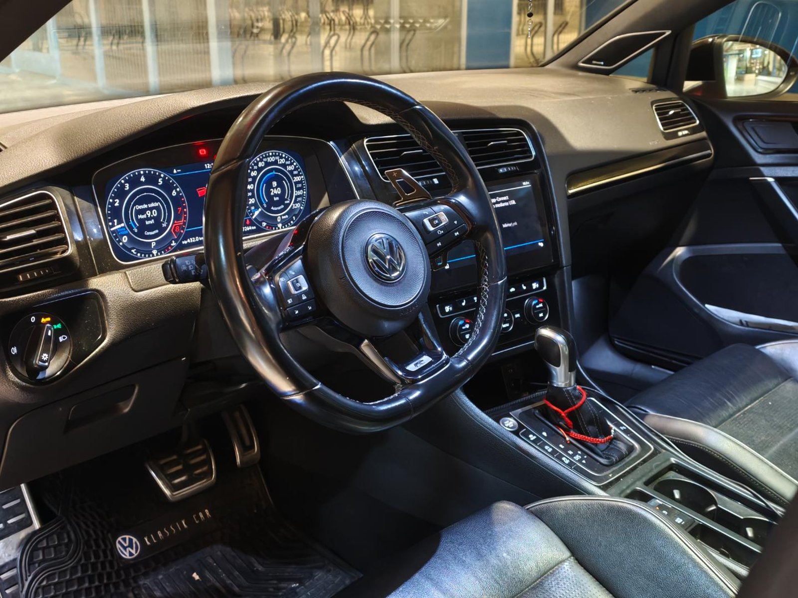 Volkswagen GOLF R 2.0 TSI 4Motion DSG 2018 - Imagen 9 de 16