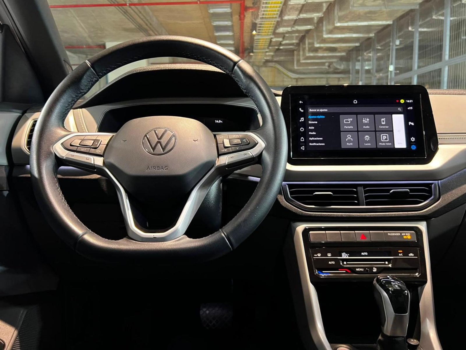 VOLKSWAGEN T-CROSS COMFORTLINE 1.6L Comfortline 2025 - Imagen 11 de 20