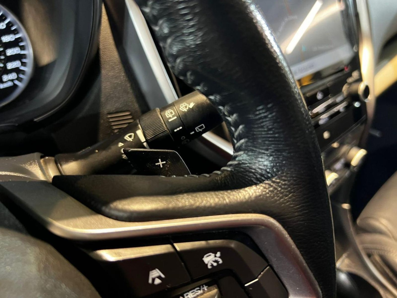 Subaru EVOLTIS Limited 4x4 2.4 Aut 2021 - Imagen 12 de 20