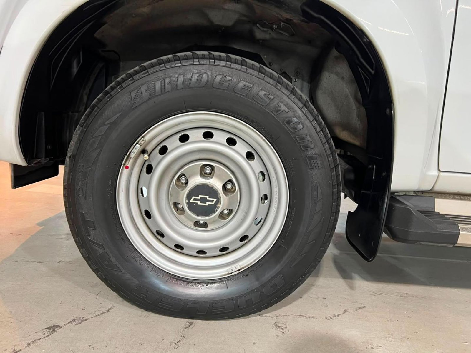 Chevrolet D-Max E5 DCAB 4X2 2.5 MT 2021 - Imagen 9 de 18