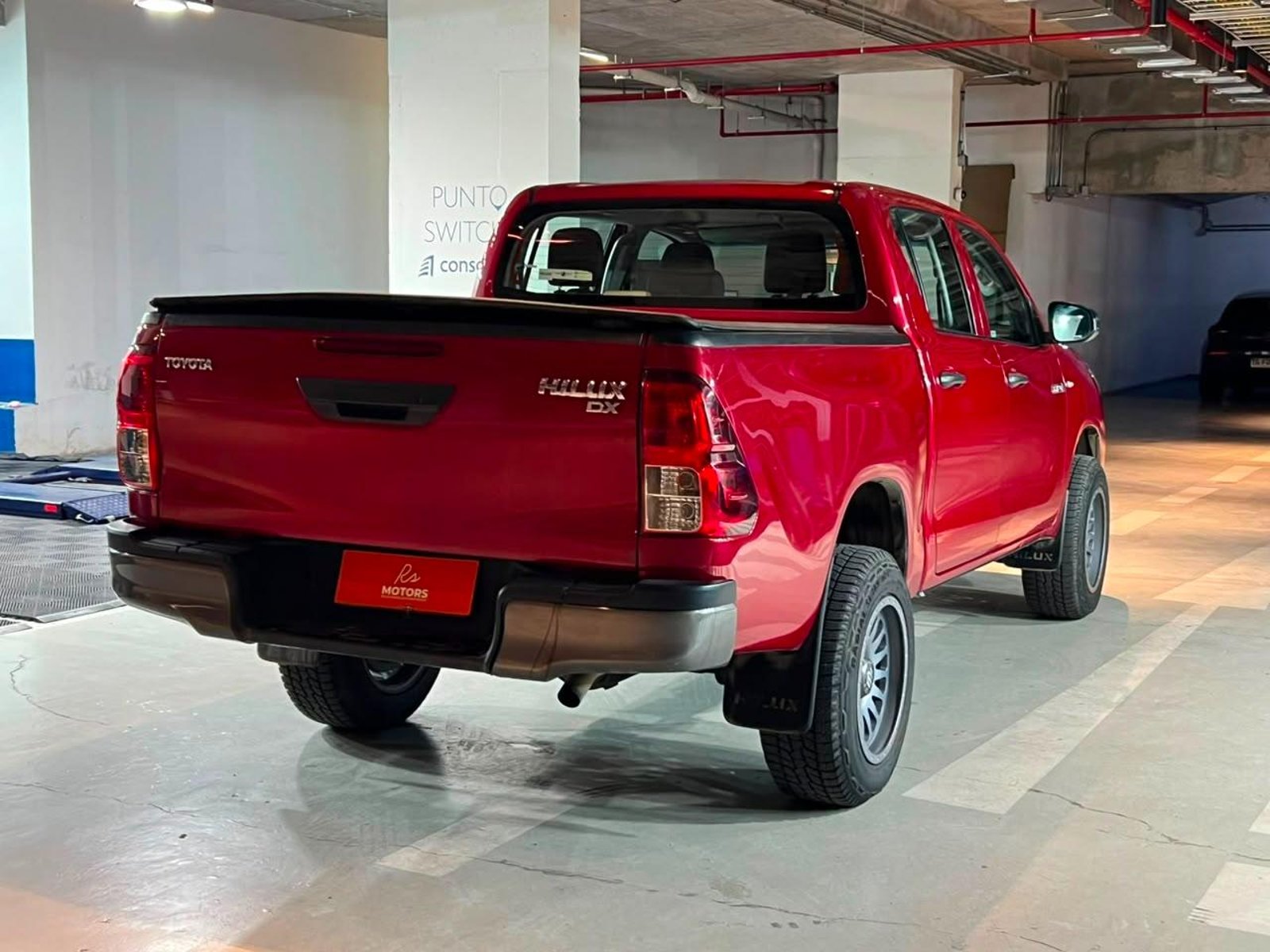 Toyota HILUX DX 2.4 4x2 2023 - Imagen 4 de 18