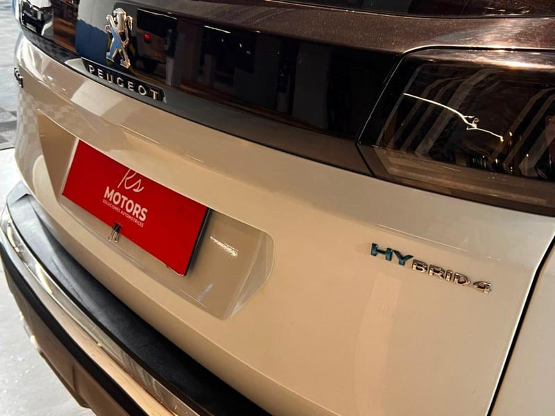 Peugeot 3008 GT 1.6 2024 - Imagen 8 de 20
