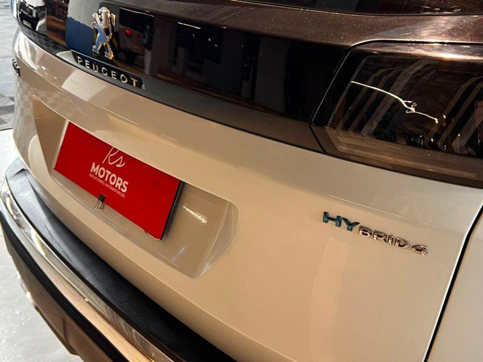 Peugeot 3008 GT 1.6 2024 - Imagen 8 de 20