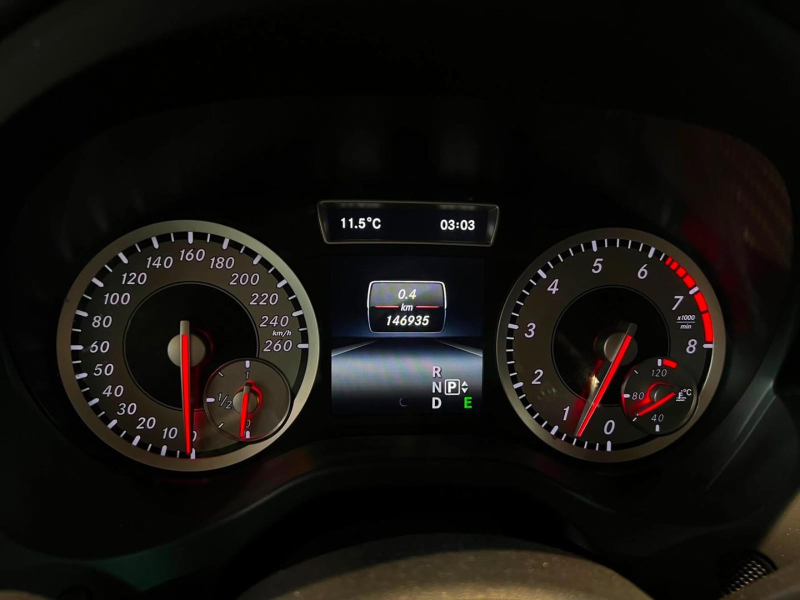Mercedes-Benz A200 LOOK AMG AT 2016 - Imagen 13 de 20
