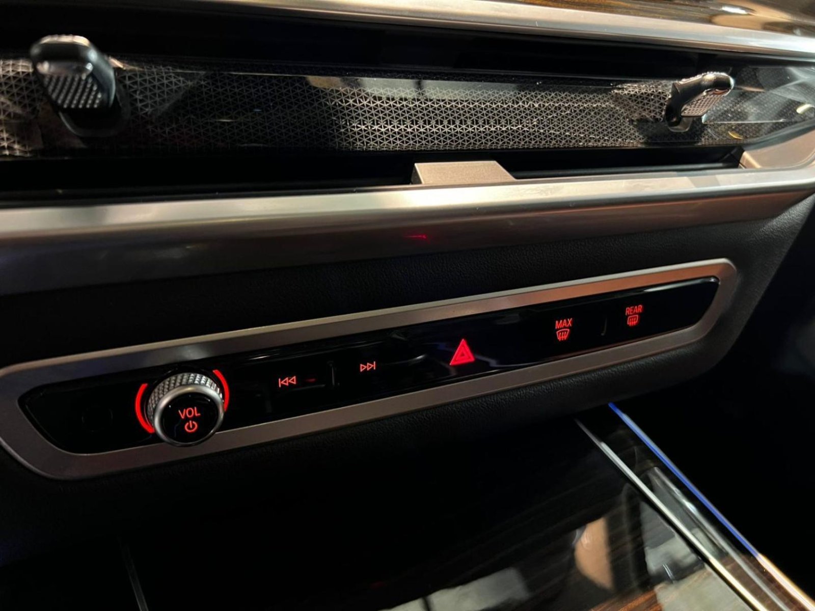 BMW X5 xDrive 50e 2024 - Imagen 19 de 20