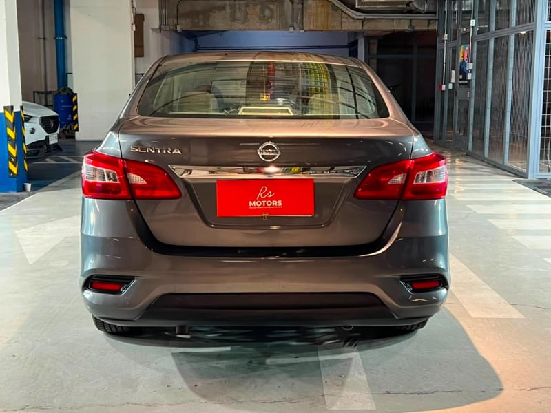 Nissan SENTRA SENSE 1.8 MT 2019 - Imagen 5 de 19