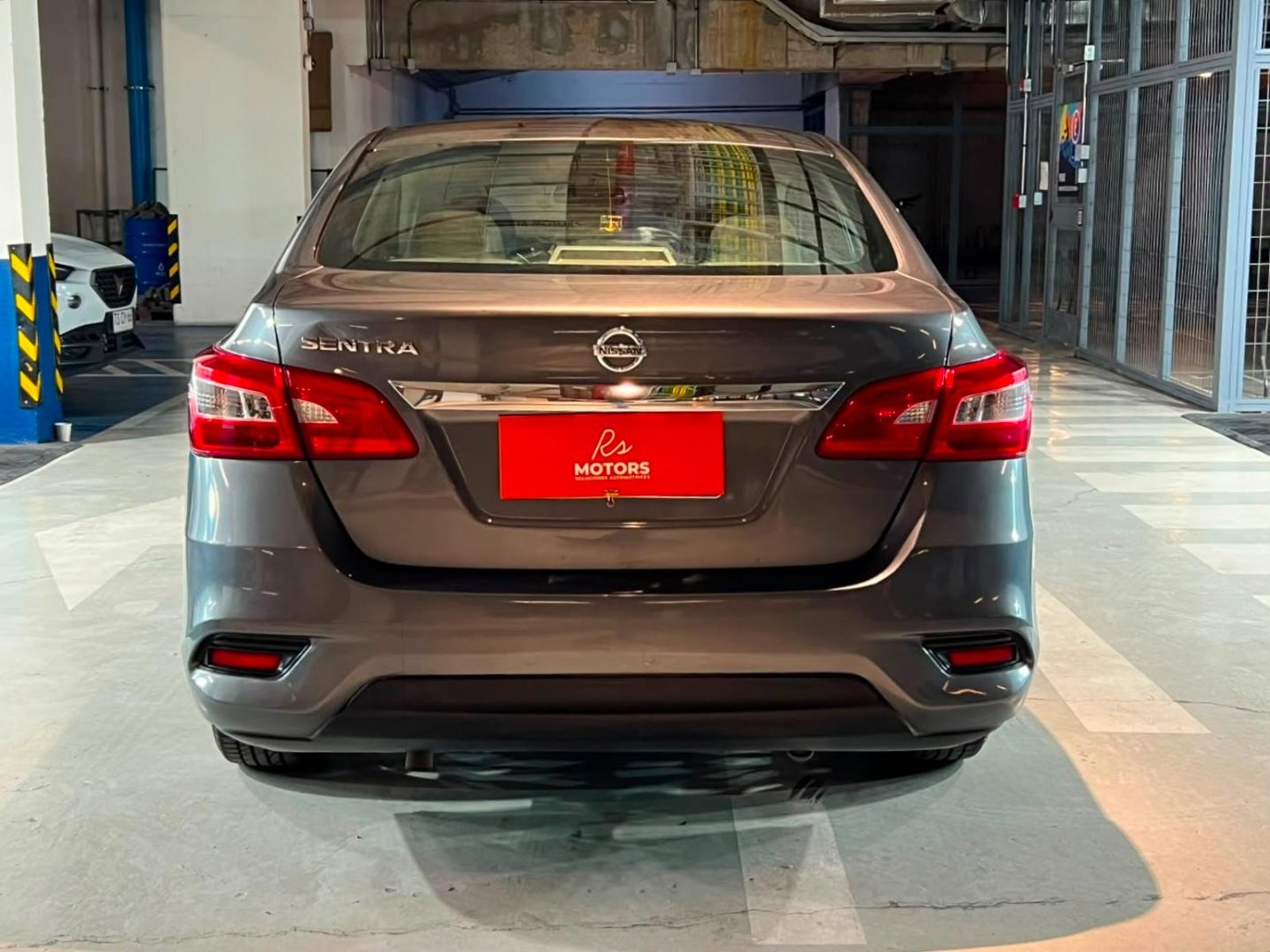 Nissan SENTRA SENSE 1.8 MT 2019 - Imagen 5 de 19