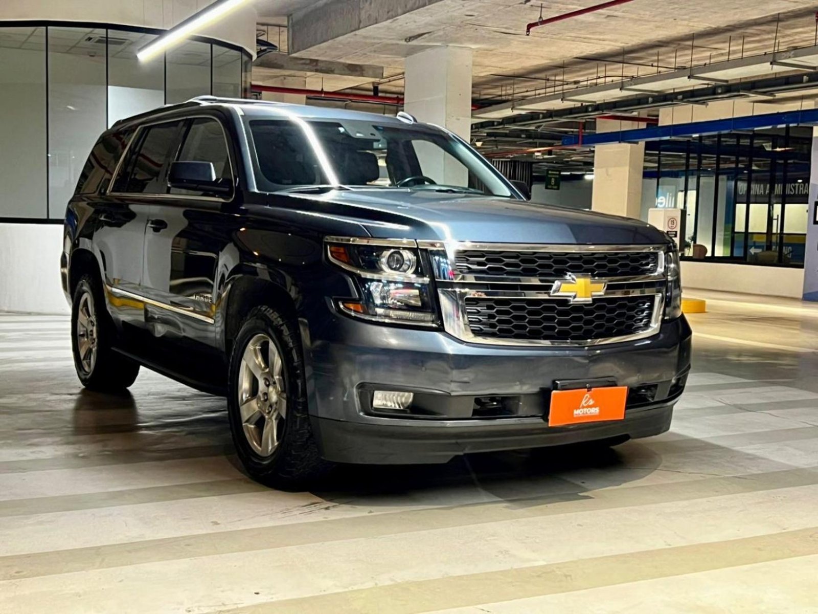 Chevrolet TAHOE LT 5.3 V8 4x4 2019 - Imagen 3 de 20