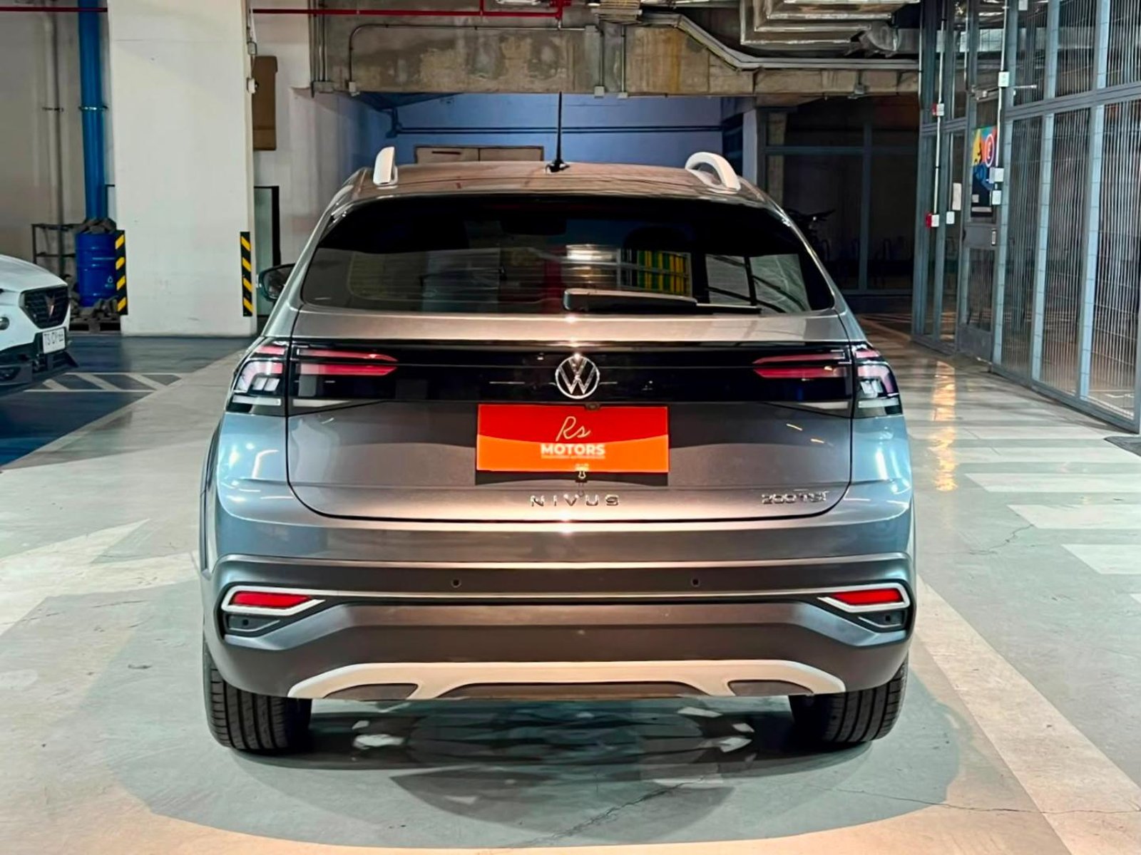 Volkswagen NIVUS 1.0 TSI AT HIGHLINE 2023 - Imagen 5 de 20
