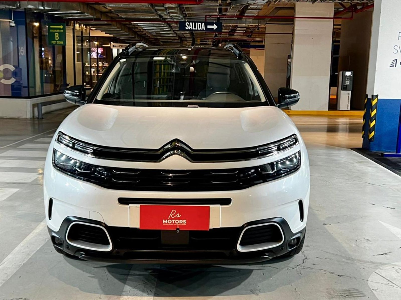 Citroën C5 Aircross Shine Pack 1.6 THP 2021 - Foto 2 de 20