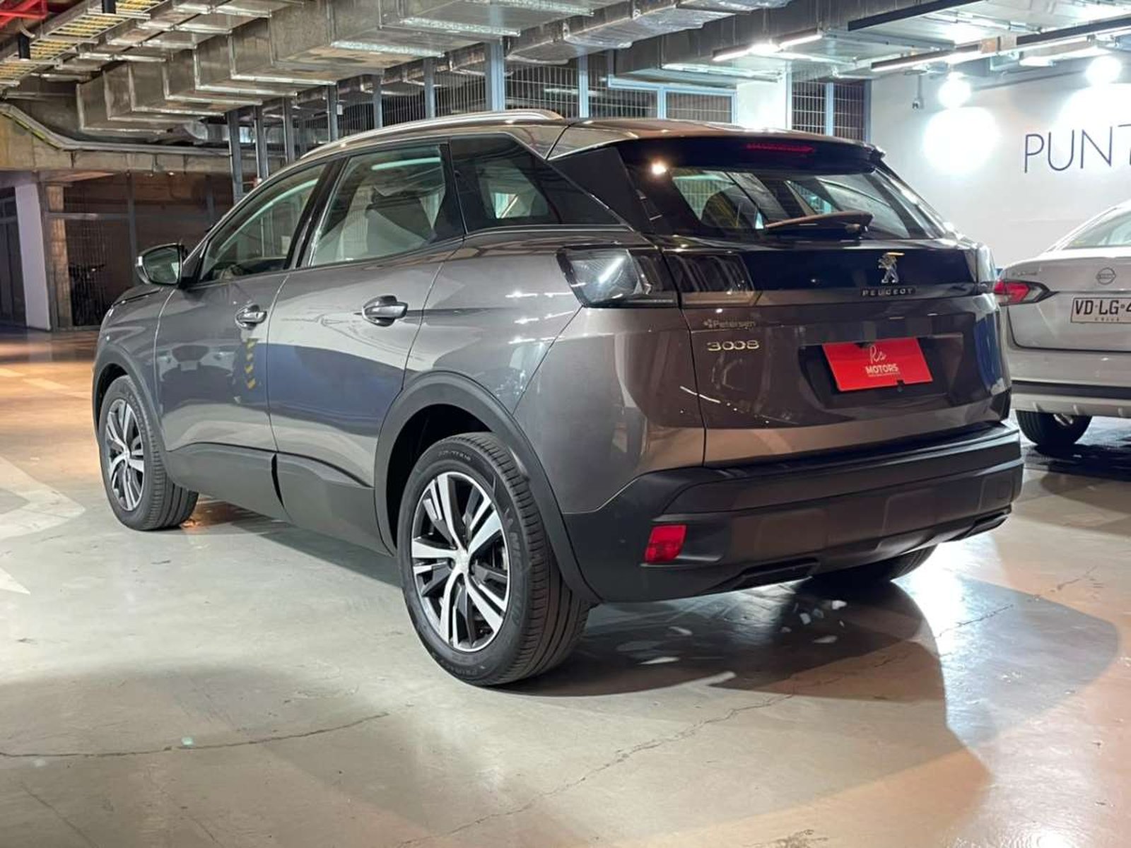 Peugeot 3008 1.2 Active Pack Puretech 4x2 130 MT6 2022 - Imagen 15 de 18