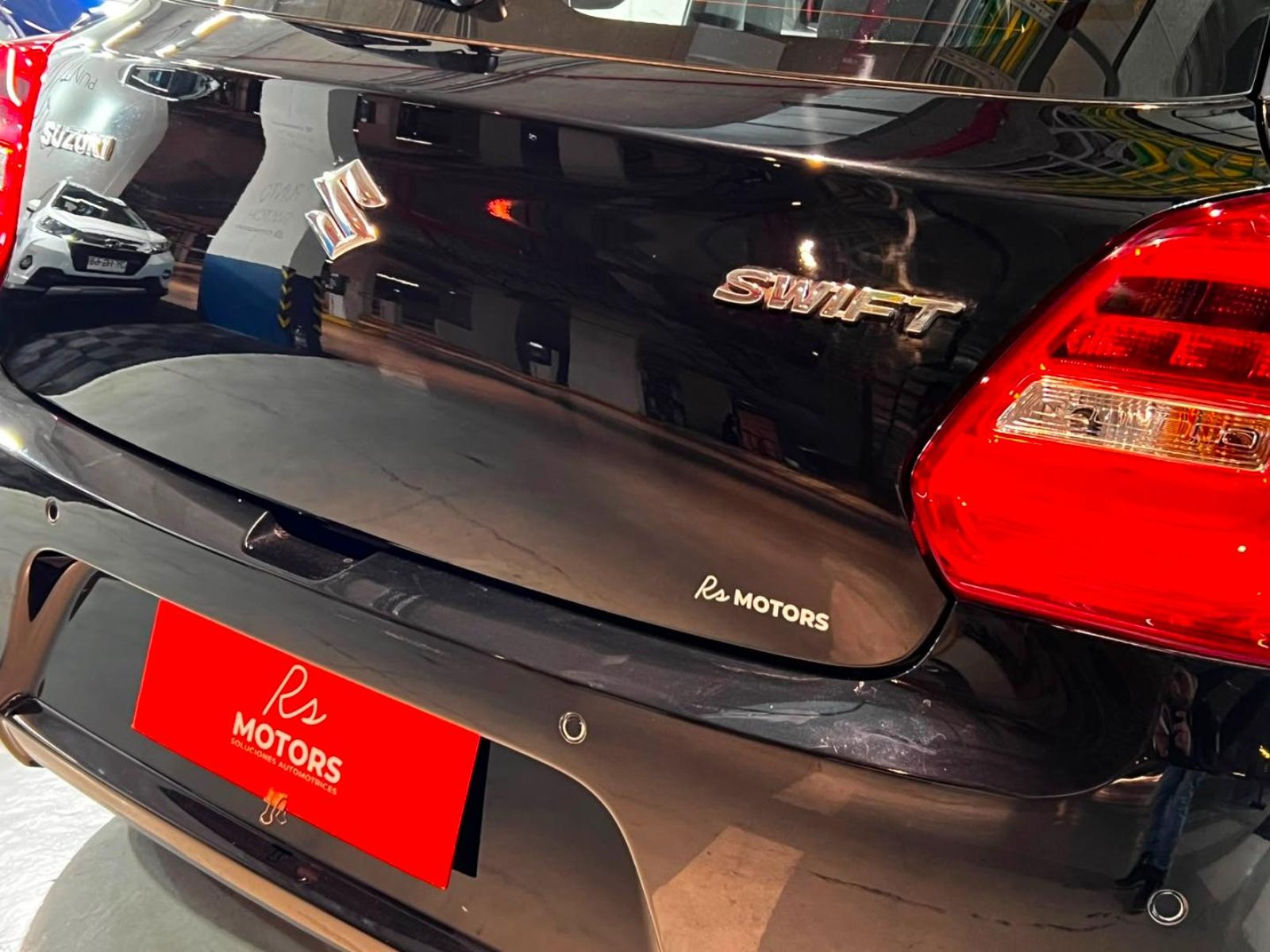 Suzuki SWIFT GL 1.2 MT 2022 - Imagen 7 de 20