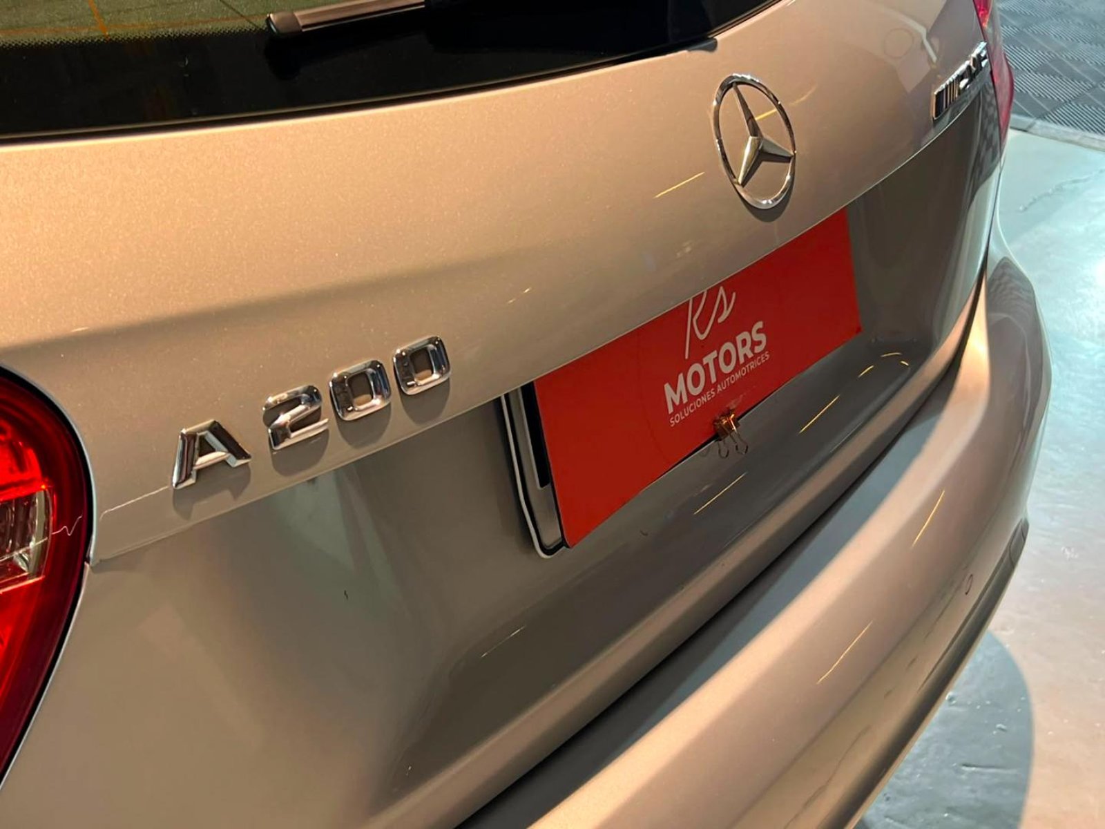 Mercedes-Benz A200 LOOK AMG AT 2016 - Imagen 7 de 20