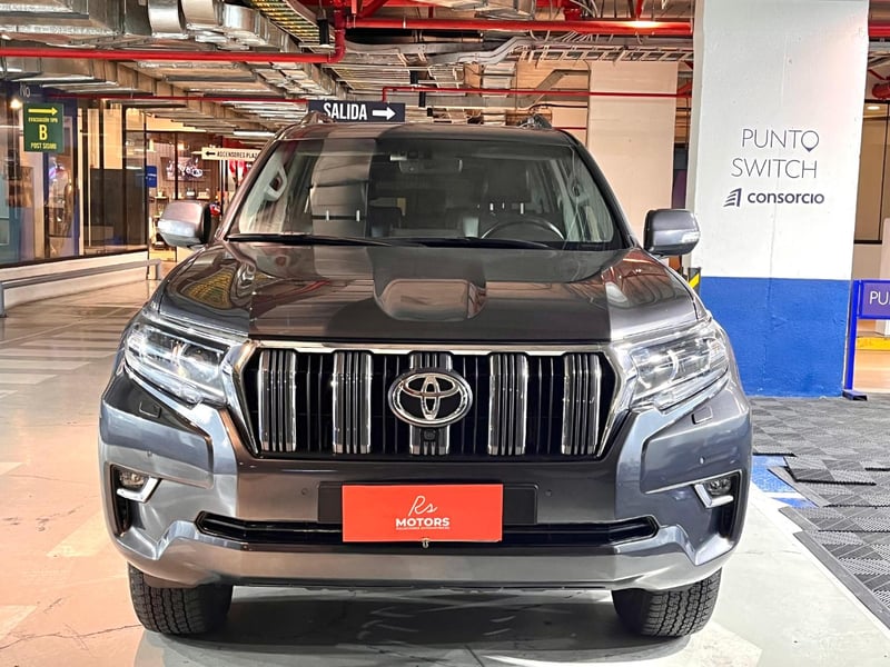 Toyota LAND CRUISER PRADO LAND CRUISER PRADO 4X4 4.0 AT 2023 - Imagen 3 de 20