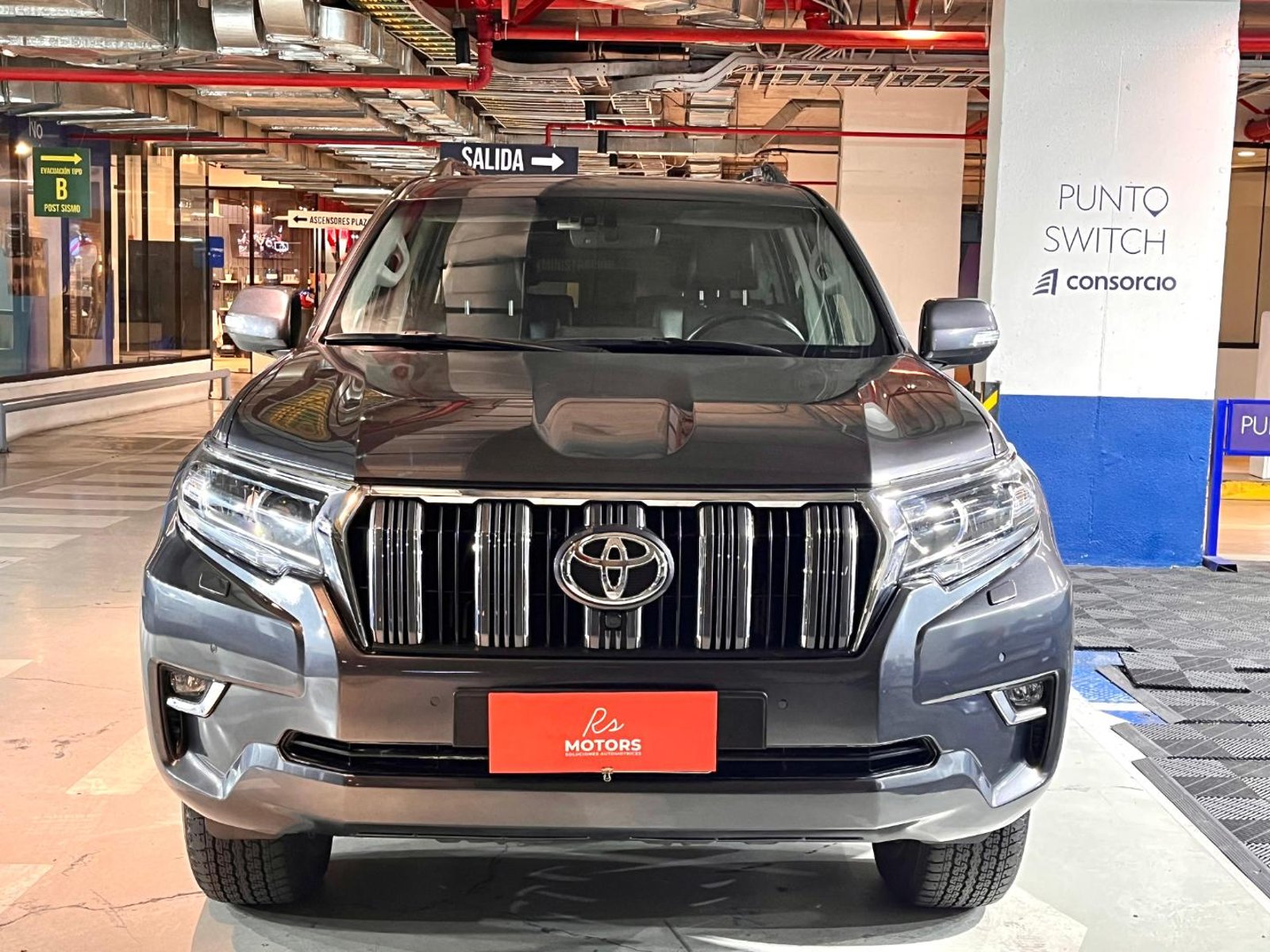 Toyota LAND CRUISER PRADO LAND CRUISER PRADO 4X4 4.0 AT 2023 - Foto 3 de 20