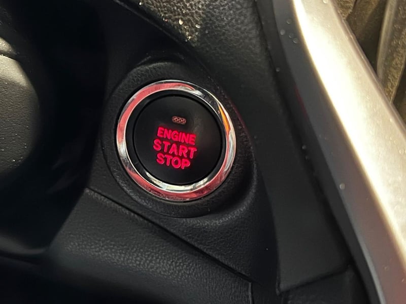 Subaru EVOLTIS Limited 4x4 2.4 Aut 2021 - Imagen 15 de 20