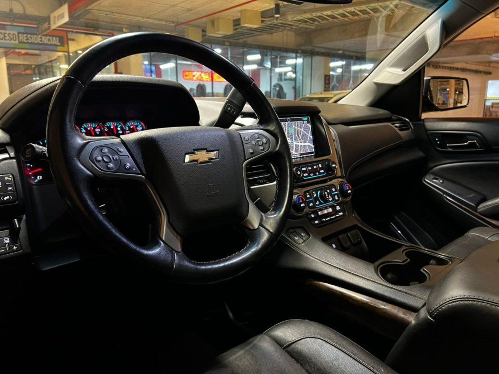 Chevrolet TAHOE LT 5.3 V8 4x4 2019 - Imagen 9 de 20