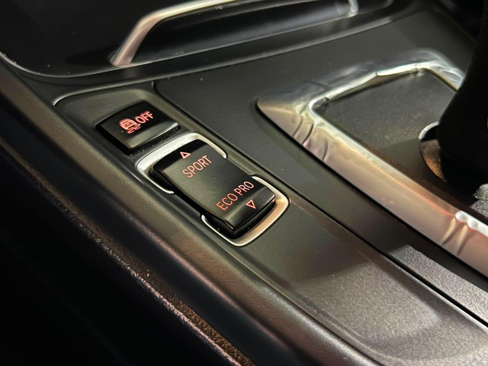 BMW 318I LCI 1.5 AT SPORT 2018 - Imagen 20 de 20