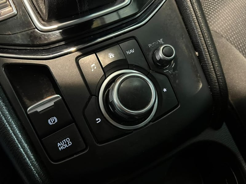 Mazda CX5 R 2.0 2WD 2019 - Imagen 18 de 20