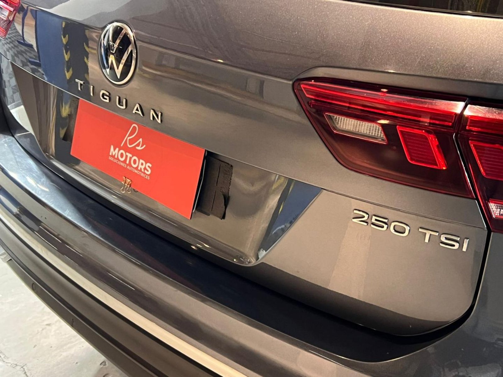 Volkswagen TIGUAN Comfortline 1.4 TSI 2025 - Imagen 7 de 20