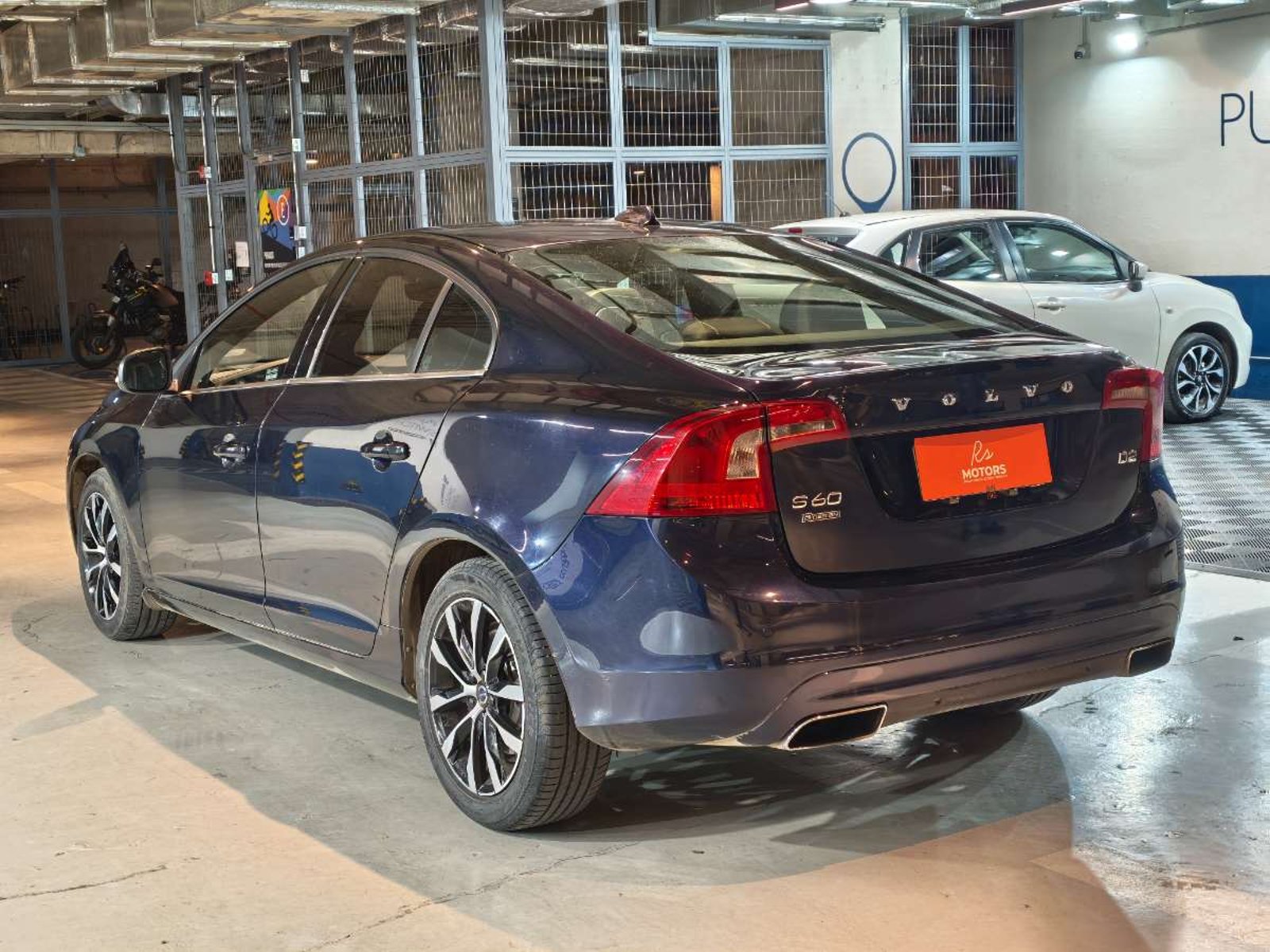 Volvo S60 D2 COMFORT AUT 2018 - Imagen 6 de 9