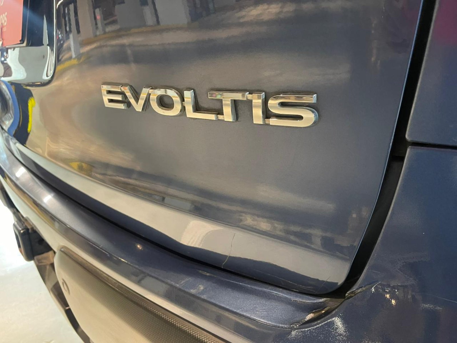Subaru EVOLTIS Limited 4x4 2.4 Aut 2021 - Imagen 7 de 20