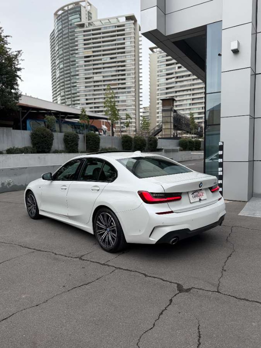 BMW 330I LOOK M 2022 - Imagen 5 de 20