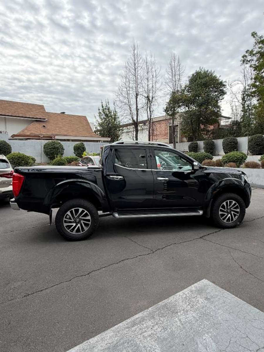 Nissan NP300 LE 2.3 4X4 MT 2016 - Imagen 8 de 20