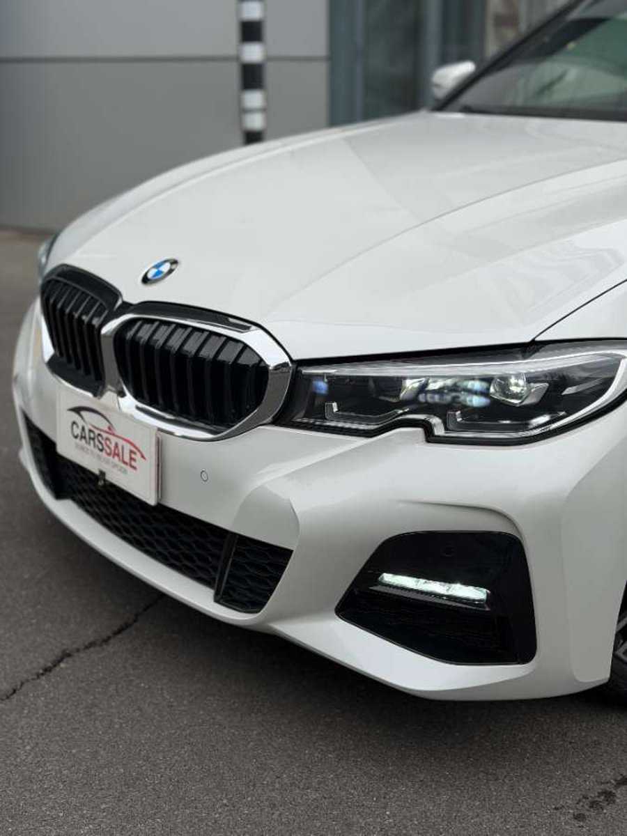 BMW 330I LOOK M 2022 - Imagen 12 de 20