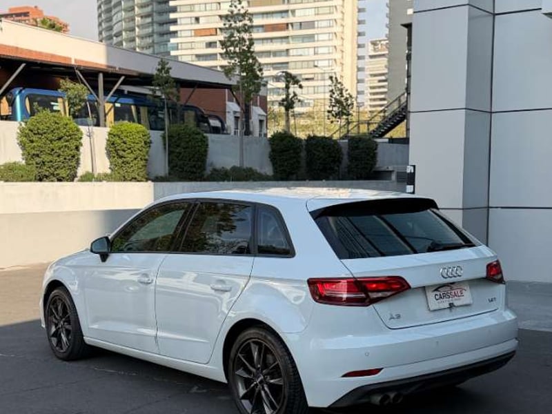Audi A3 Sportback 1.4 TFSI 2018 - Imagen 5 de 20