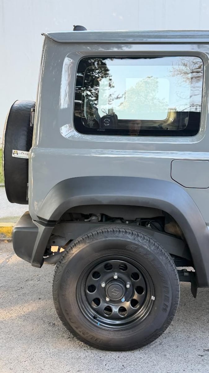 Suzuki JIMNY GL 1.5 MT 2025 - Imagen 10 de 20