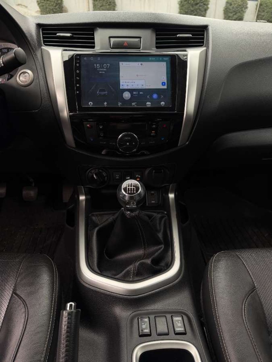 Nissan NP300 LE 2.3 4X4 MT 2016 - Imagen 18 de 20