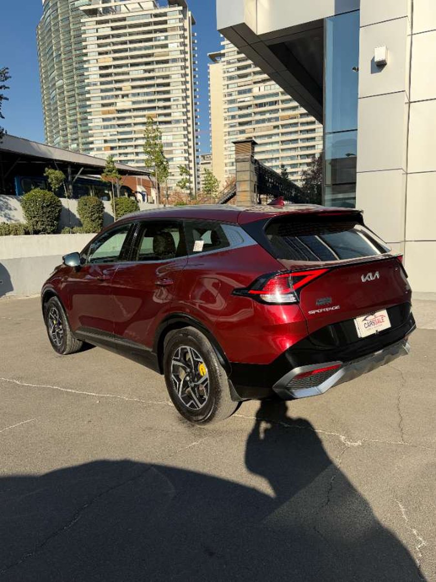 Kia SPORTAGE 2022 - Imagen 5 de 20