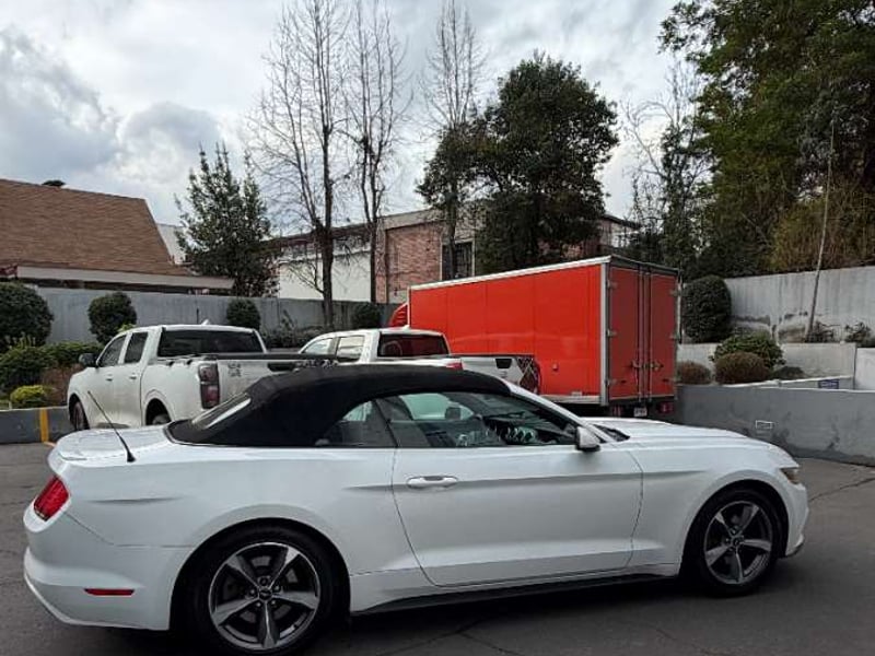 Ford MUSTANG 3,7 CABRIOT 2016 - Imagen 8 de 20
