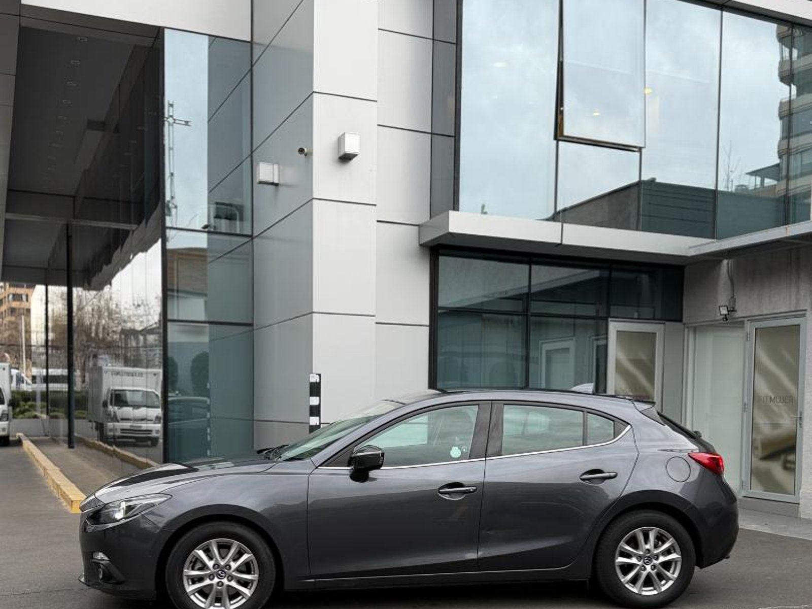 Mazda 3 2016 - Foto 4 de 20