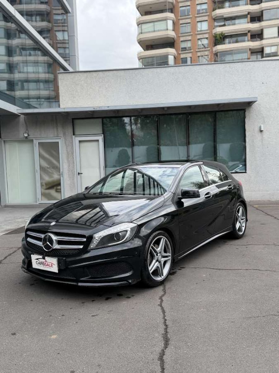 MERCEDES-BENZ A200 BLUEEFFICIENCY 2014 - Foto 3 de 20