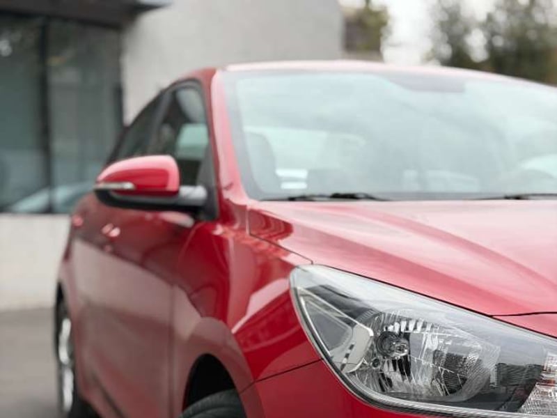 Kia RIO 4 LX AC ABS 2021 - Imagen 10 de 20