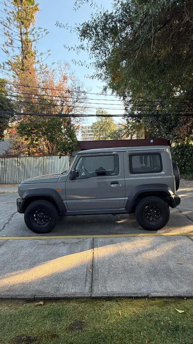 Suzuki JIMNY GL 1.5 MT 2025 - Imagen 3 de 20