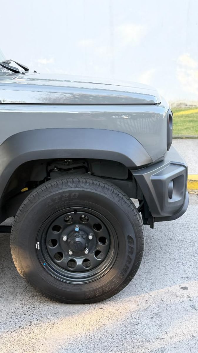Suzuki JIMNY GL 1.5 MT 2025 - Imagen 9 de 20