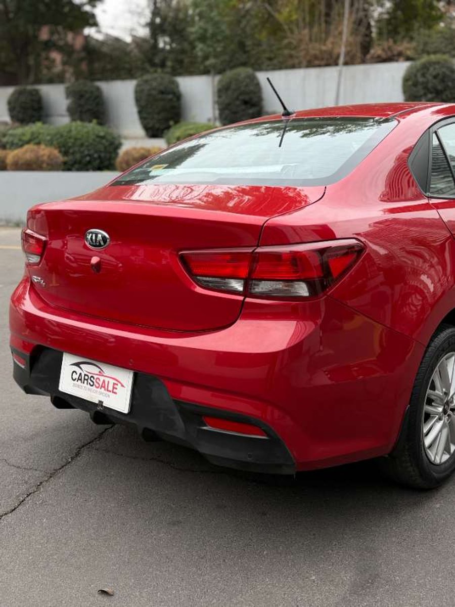 Kia RIO 4 LX AC ABS 2021 - Imagen 14 de 20