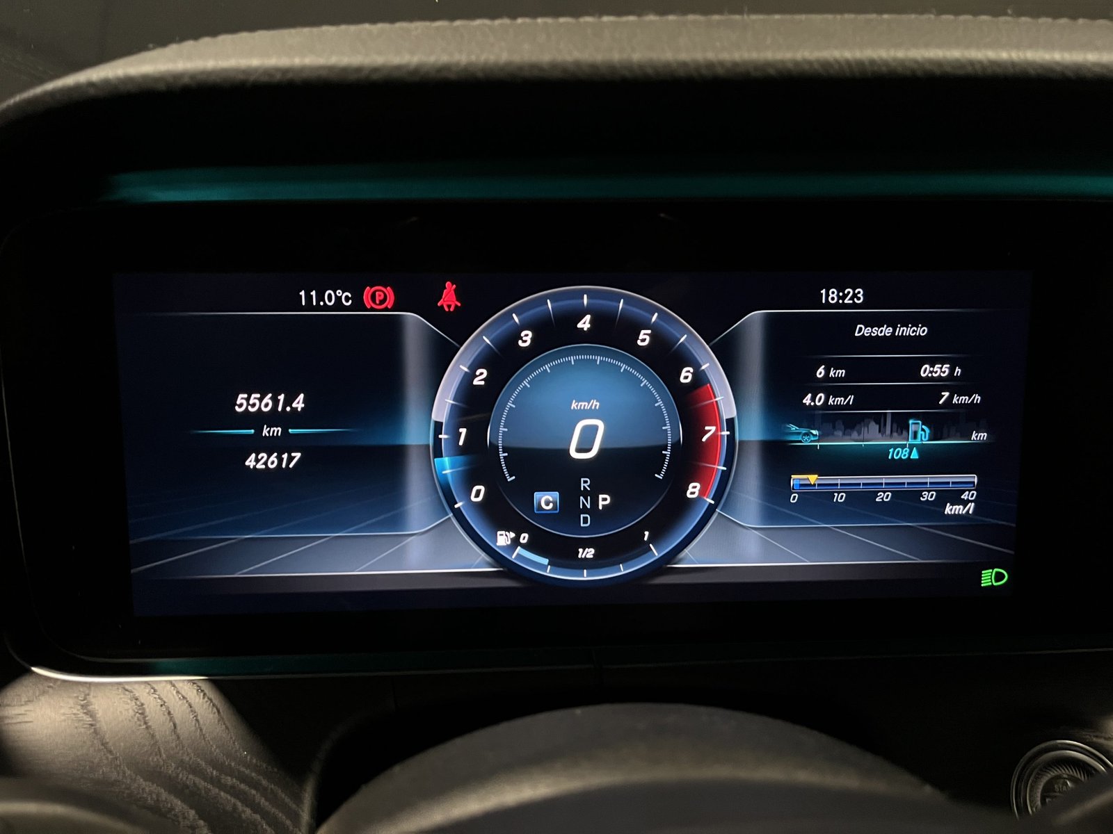 Mercedes-Benz E300 C COUPE 2.0 AT 2019 - Imagen 10 de 18