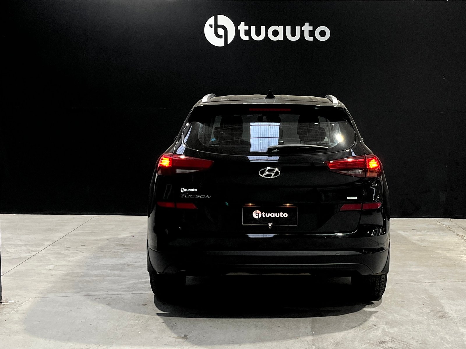 Hyundai TUCSON TL 4X4 2.0 PLUS 2019 - Foto 5 de 18