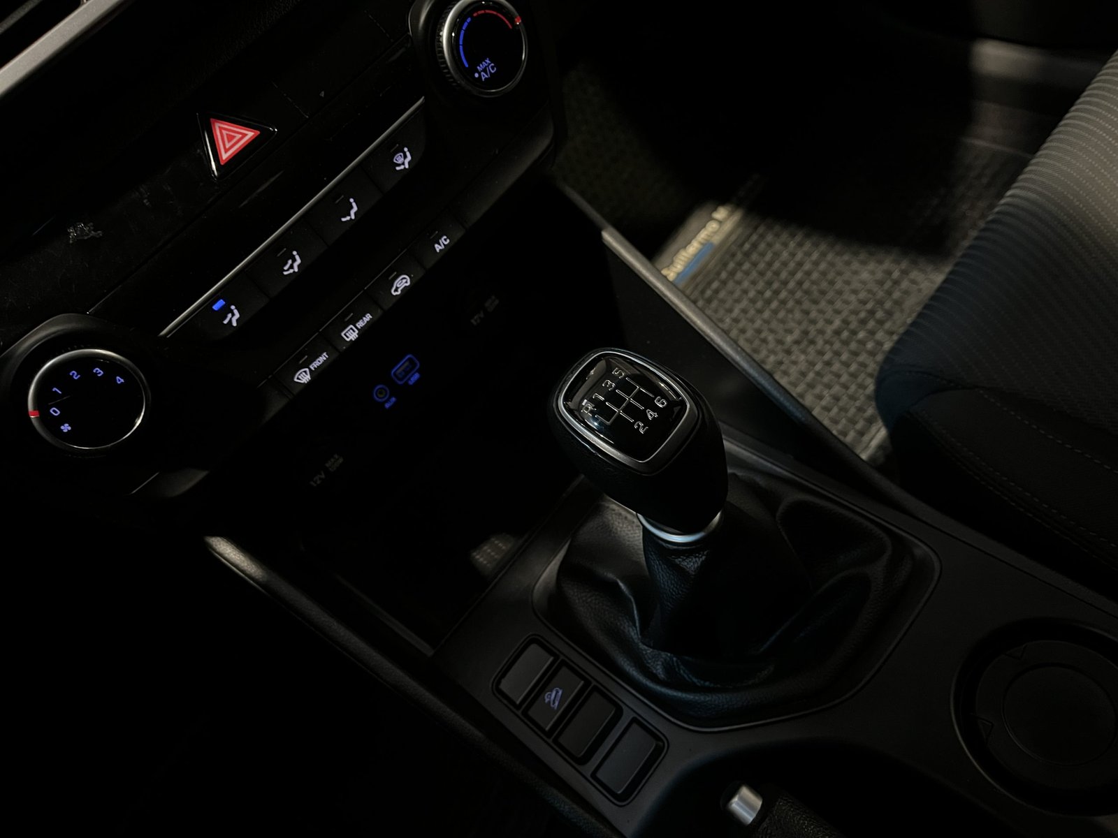Hyundai TUCSON TL 4X4 2.0 PLUS 2019 - Imagen 18 de 18