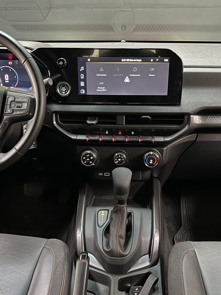 CHEVROLET COLORADO D CAB Z71 4X4 2.8 AUT 2025 - Imagen 12 de 15