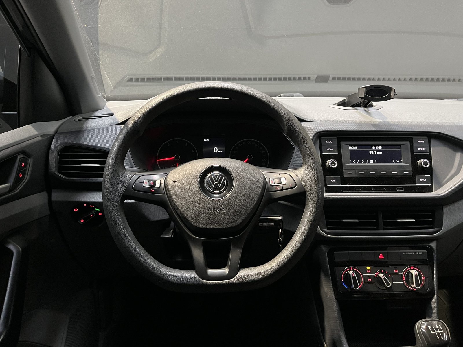Volkswagen T-CROSS TRENDLINE 1.6 2020 - Imagen 19 de 19