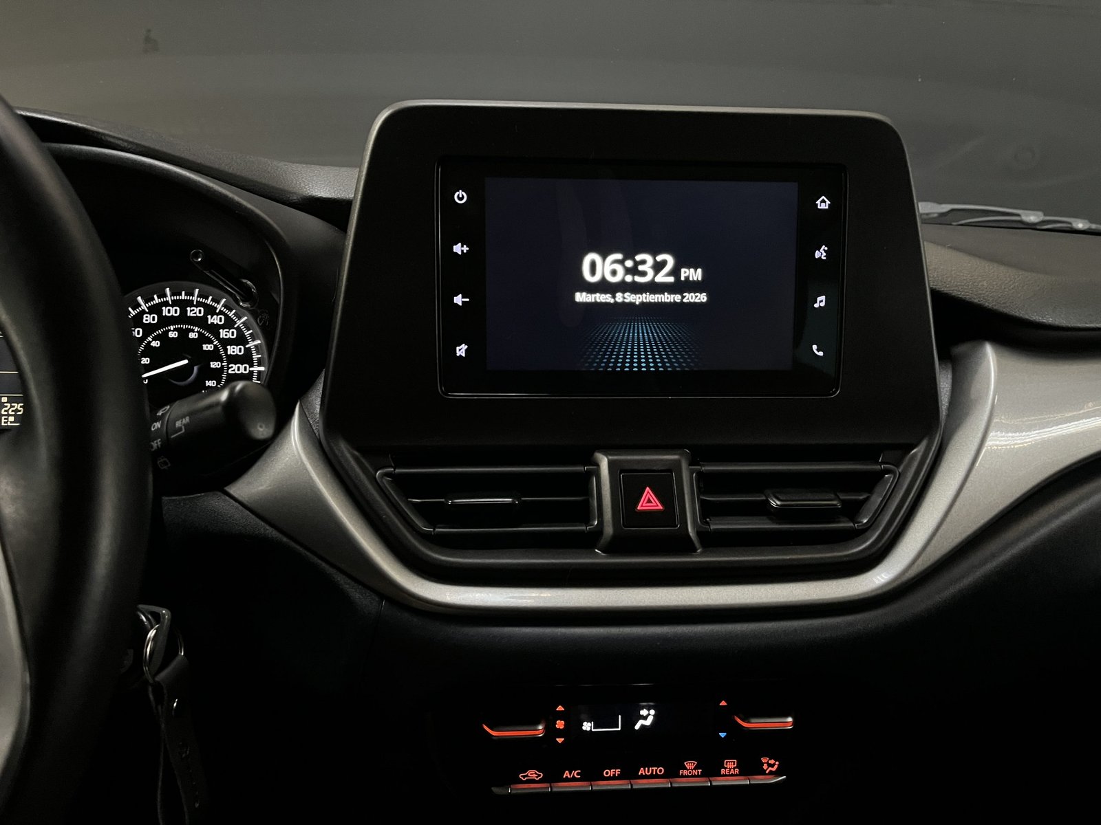 Suzuki BALENO GLS MT 1.5 2024 - Imagen 16 de 18
