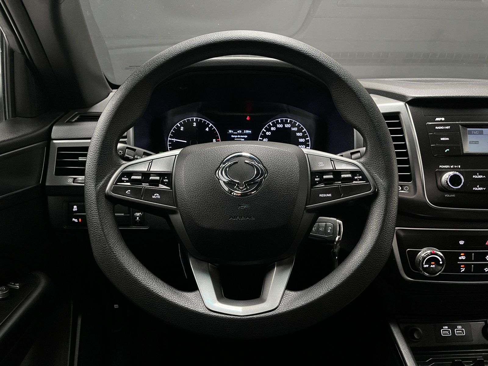 SsangYong MUSSO GRAND 4X4 2.2 2024 - Imagen 10 de 14