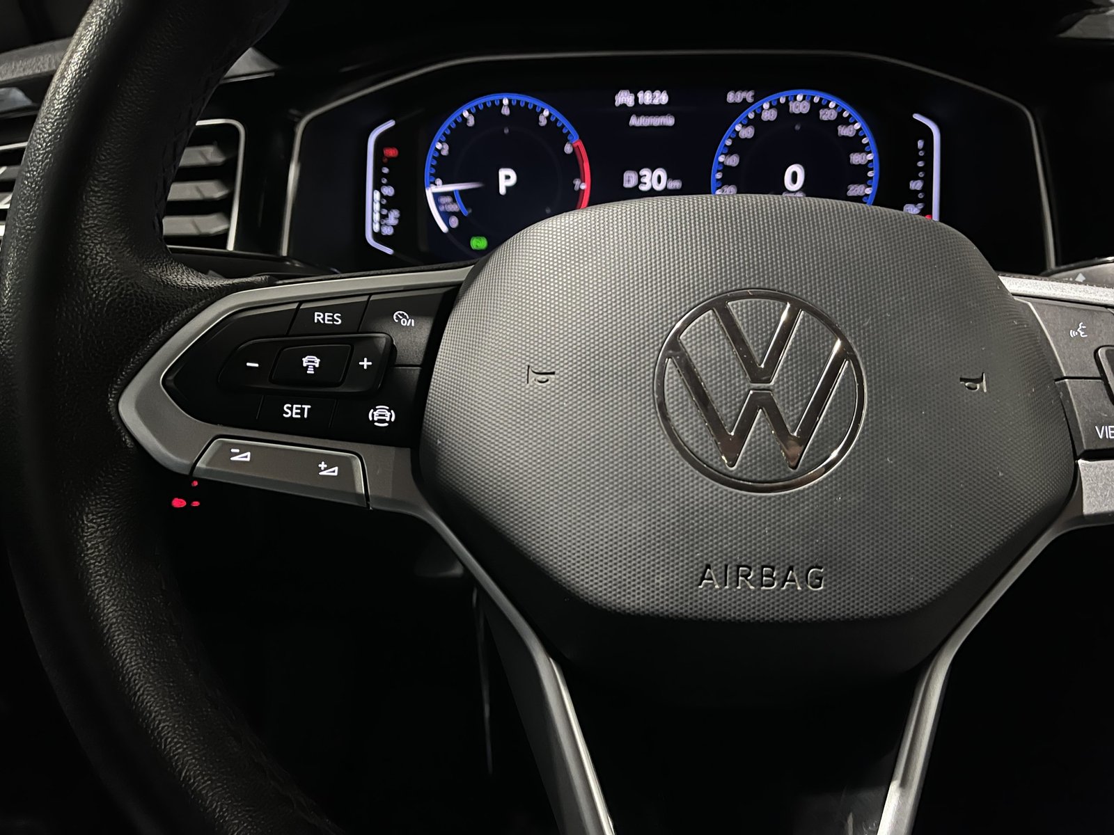 VOLKSWAGEN NIVUS TSI 1.0 AUT HIGHLINE 2023 - Imagen 10 de 18