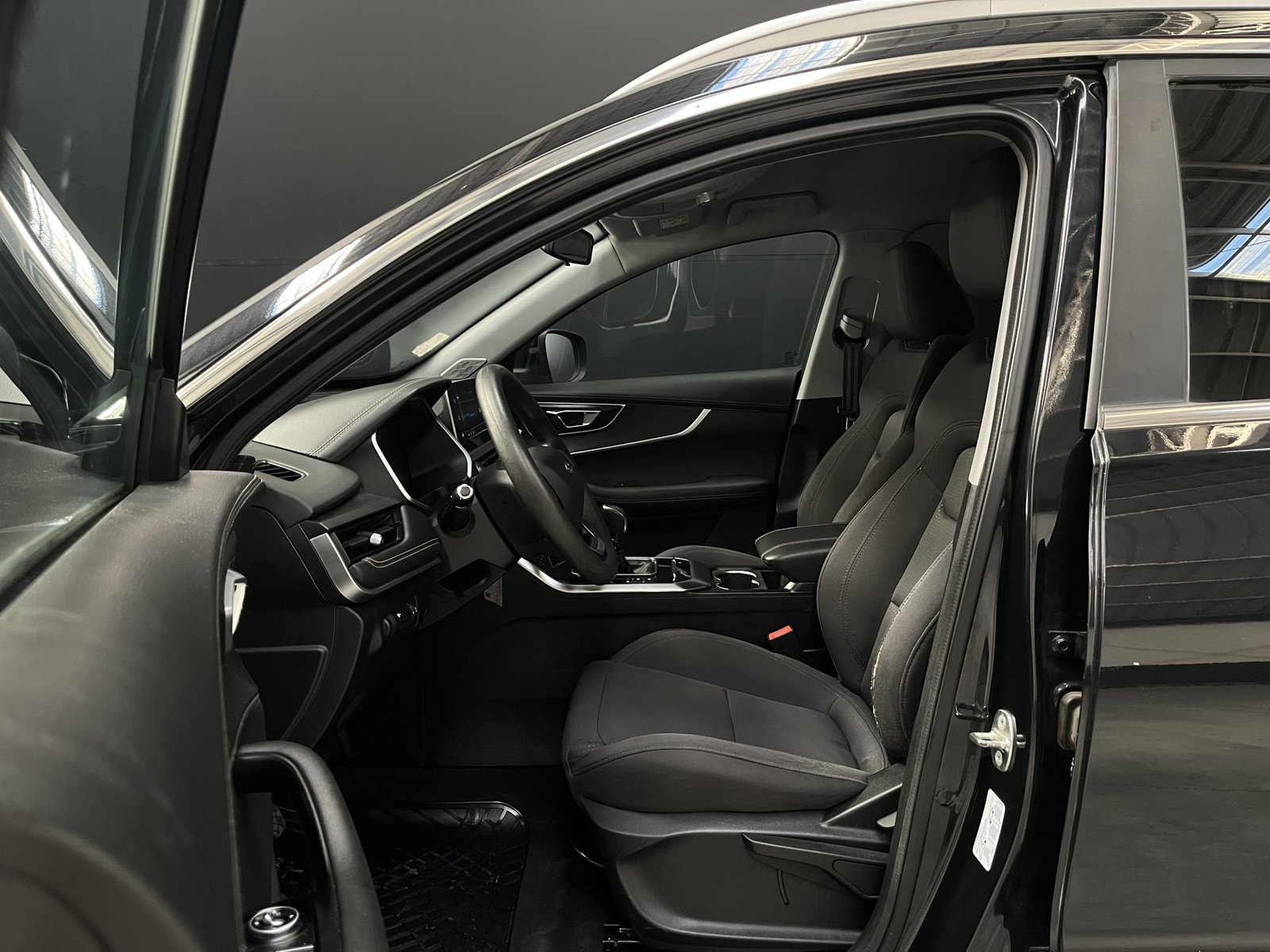 Chery TIGGO 8 1.5 GL MT 2021 - Imagen 9 de 18